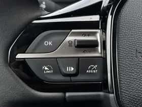 Peugeot 308 (2024) thumbnail 17