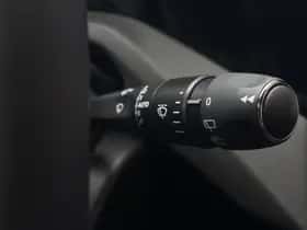 Peugeot 308 (2024) thumbnail 22