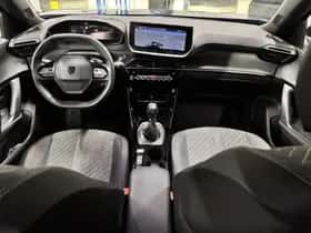 Peugeot 2008 (2025) thumbnail 12
