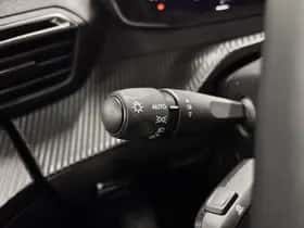Peugeot 2008 (2025) thumbnail 17