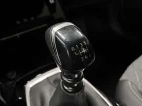Peugeot 2008 (2025) thumbnail 25