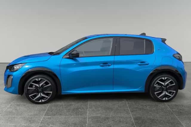 Peugeot 208 (2024) thumbnail 3