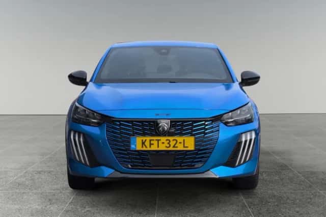 Peugeot 208 (2024) thumbnail 4
