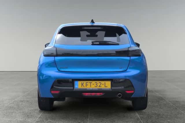 Peugeot 208 (2024) thumbnail 5