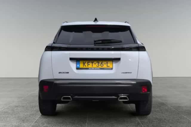 Peugeot 2008 (2025) thumbnail 6