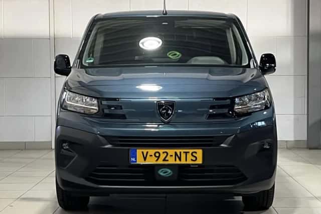Peugeot E-Partner (2024) thumbnail 3