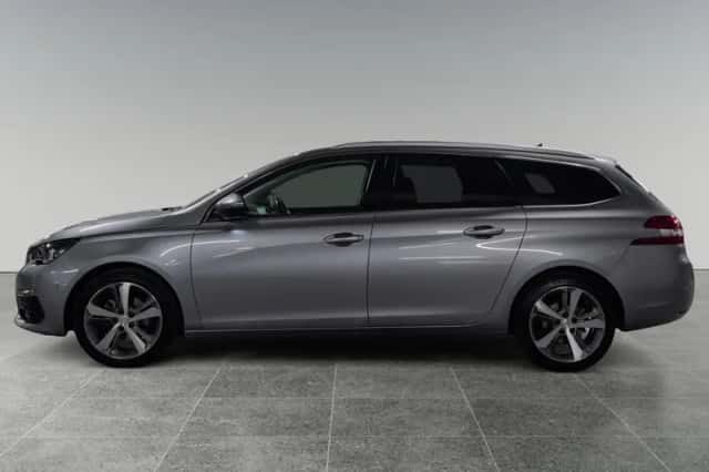 Peugeot 308 (2019) thumbnail 4