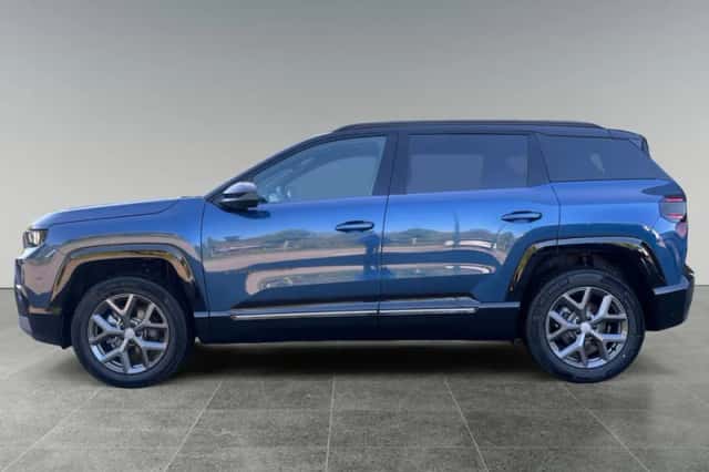 Jeep Compass (2026) thumbnail 2
