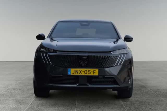 Peugeot 3008 (2025) thumbnail 4