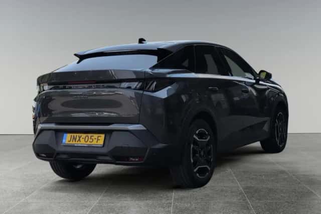 Peugeot 3008 (2025) thumbnail 6