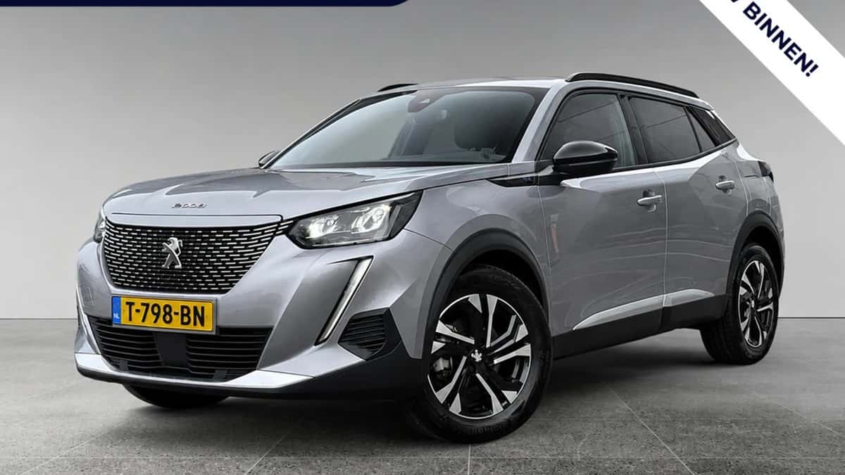 Peugeot e-2008 (2023) — foto 1