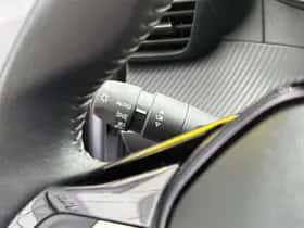 Peugeot e-2008 (2023) thumbnail 24