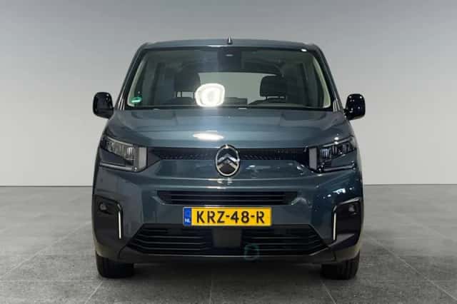 Citroën Berlingo (2024) thumbnail 2