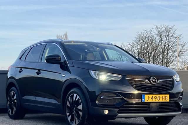 Opel Grandland X (2020) thumbnail 3