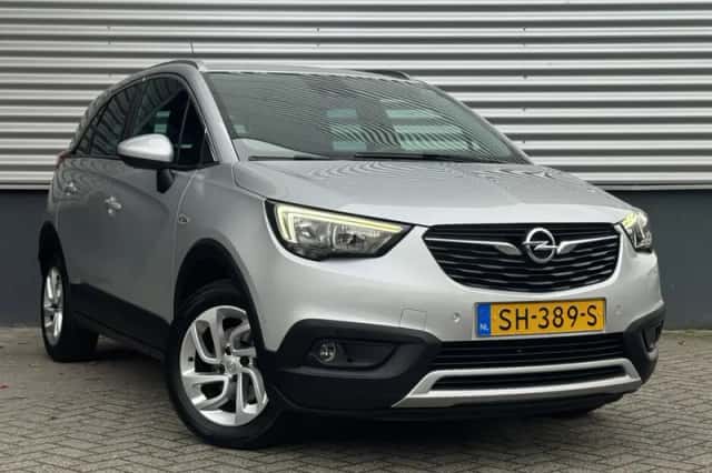 Opel Crossland X (2018) thumbnail 3