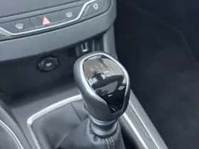 Peugeot 308 (2020) thumbnail 44