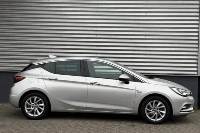 Opel Astra (2018) thumbnail 4