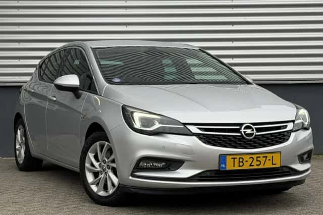 Opel Astra (2018) thumbnail 5