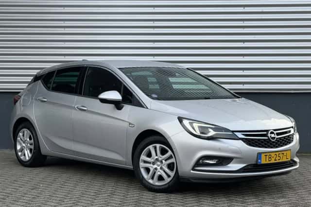 Opel Astra (2018) thumbnail 6