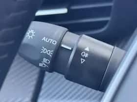 Peugeot e-208 thumbnail 31