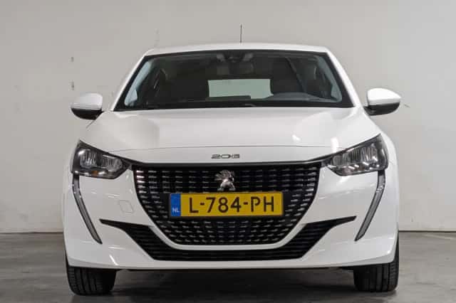 Peugeot 208 (2021) thumbnail 4