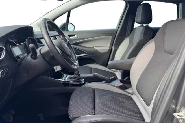 Opel Crossland X (2019) thumbnail 3