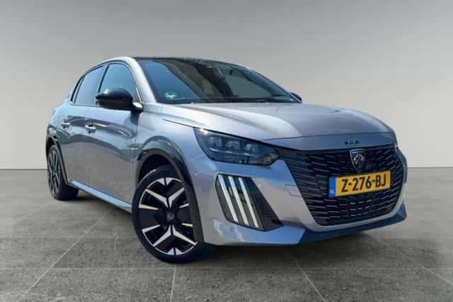 Peugeot e-208 (2024) thumbnail 2