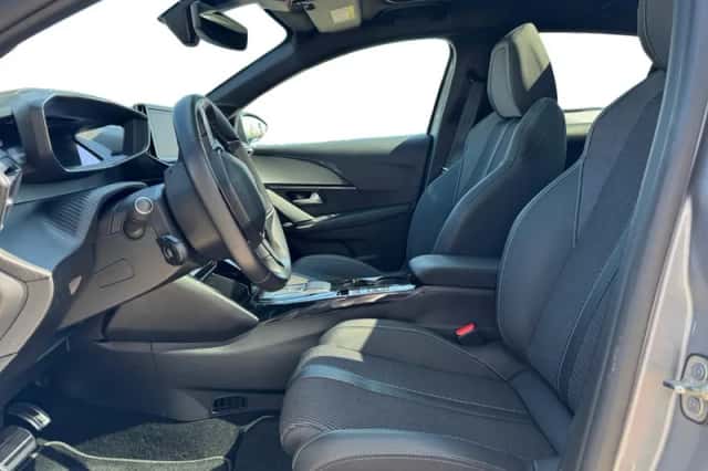 Peugeot e-208 (2024) thumbnail 3