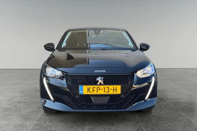 Peugeot e-208 (2021) thumbnail 5