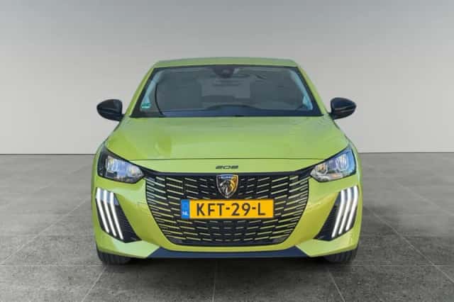 Peugeot 208 (2024) thumbnail 2