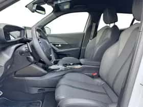 Peugeot 2008 (2025) thumbnail 3