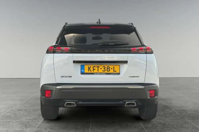 Peugeot 2008 (2025) thumbnail 6