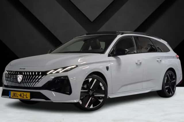 Peugeot 308 (2025) thumbnail 2