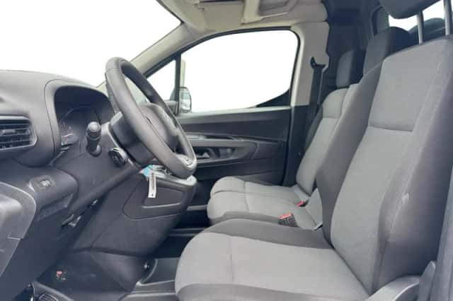 Citroën Berlingo (2020) thumbnail 2