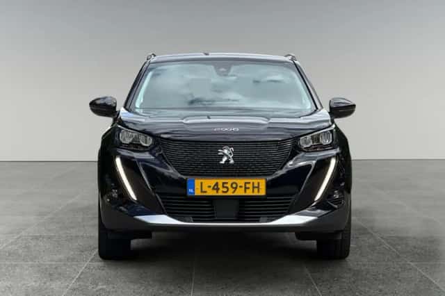 Peugeot e-2008 (2021) thumbnail 6