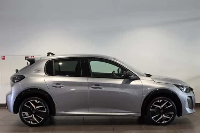 Peugeot 208 (2024) thumbnail 4
