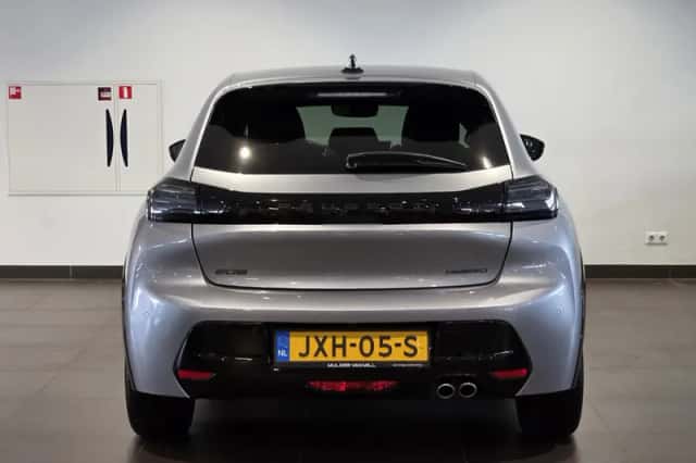 Peugeot 208 (2024) thumbnail 6
