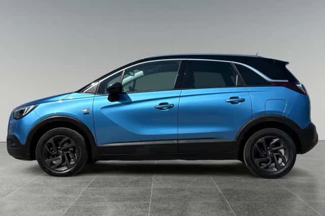 Opel Crossland X (2020) thumbnail 3