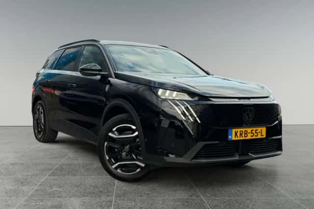 Peugeot 5008 (2026) thumbnail 3