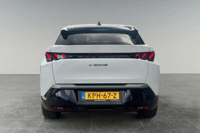 Peugeot e-3008 (2026) thumbnail 5