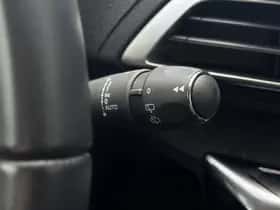 Peugeot 3008 (2021) thumbnail 26