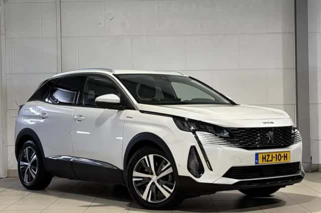 Peugeot 3008 (2021) thumbnail 4