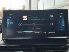 Peugeot 3008 (2021) thumbnail 34