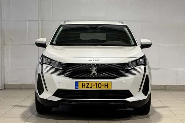 Peugeot 3008 (2021) thumbnail 5