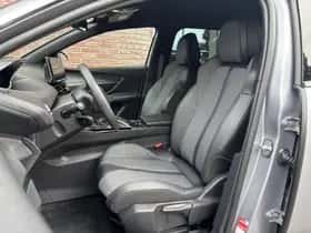 Peugeot 3008 (2024) thumbnail 12