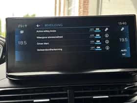 Peugeot 3008 (2024) thumbnail 37