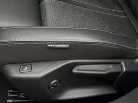 Peugeot 308 (2024) thumbnail 17