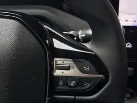 Peugeot 308 (2024) thumbnail 19