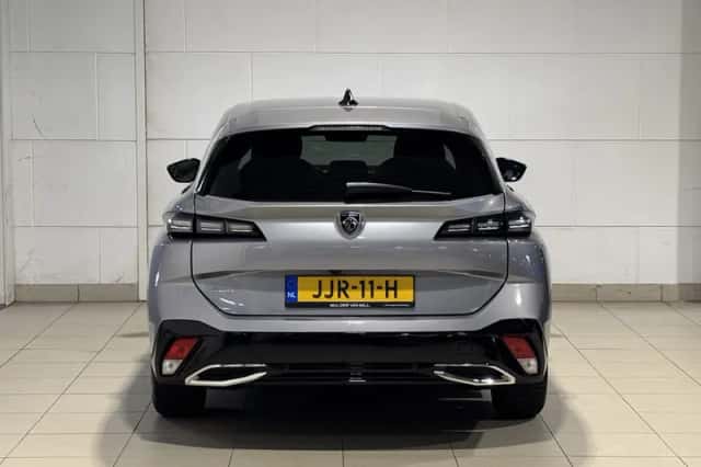 Peugeot 308 (2024) thumbnail 6