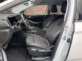 Opel Grandland (2023) thumbnail 12